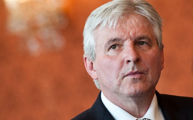 Czech Republic Prime Minister loses confidence vote