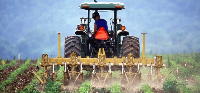 End of commodity supercycle puts pressure on US agriculture