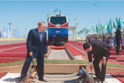 Kazakhstan seeks larger China-Europe transit trade share