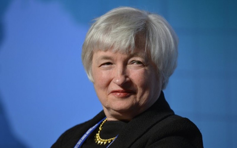 Fed debates changing forward guidance