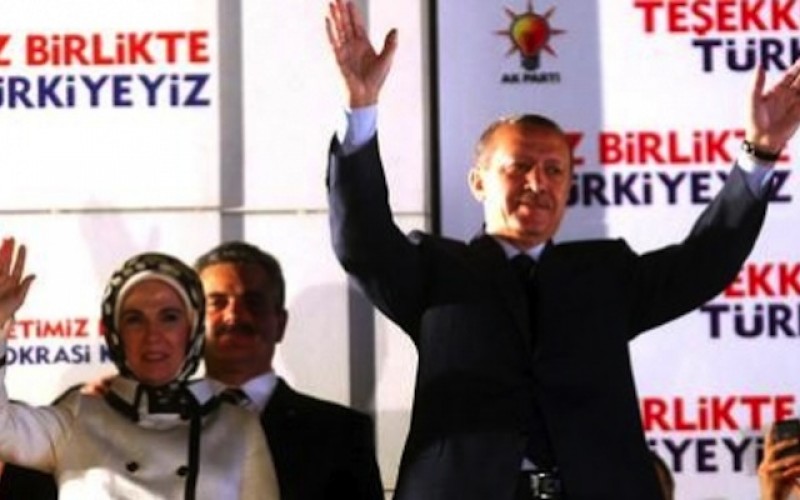 Despite AKP win, twitter ban risks polarization in Turkey