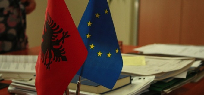 Greek presidency gives window for Albania EU bid