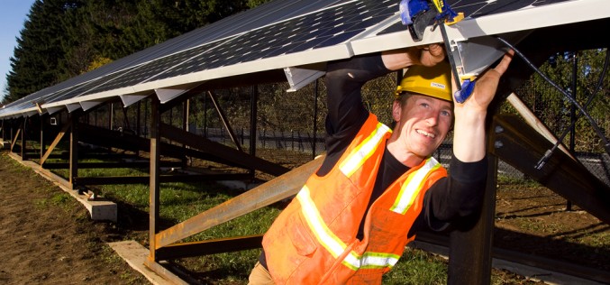 US utility companies push back in net metering battle