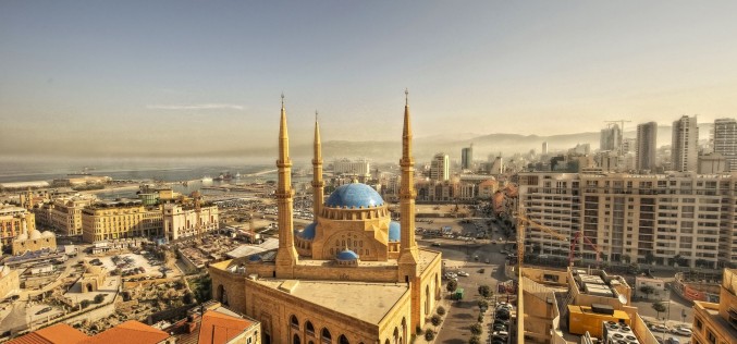 Lebanon hanging on despite increasing regional collapse