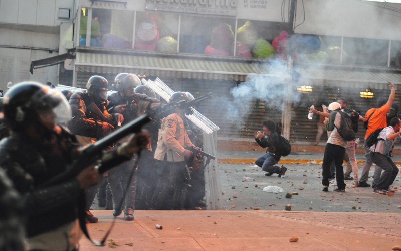 Crackdown continues as Maduro’s approval declines