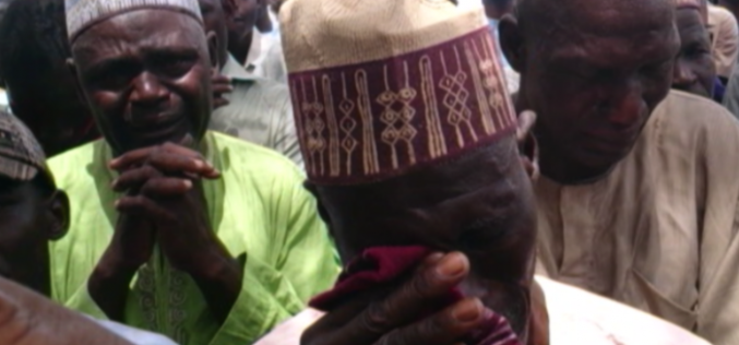 Terrorism and oil price plague Nigeria ahead of election