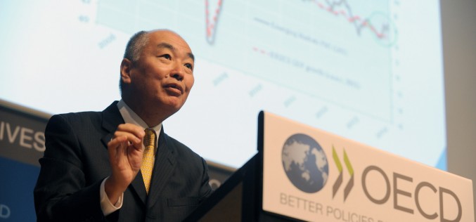 OECD interim assessment shows moderate growth