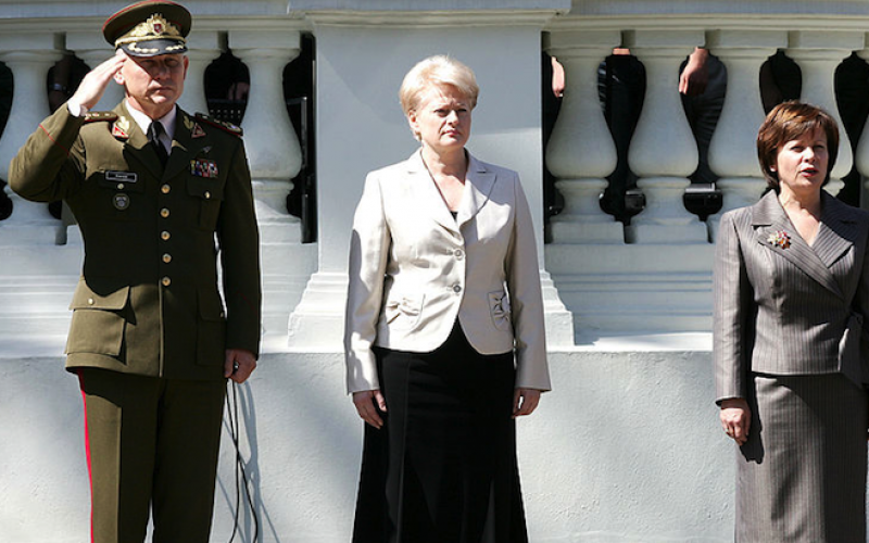 Lithuania reintroduces compulsory military service