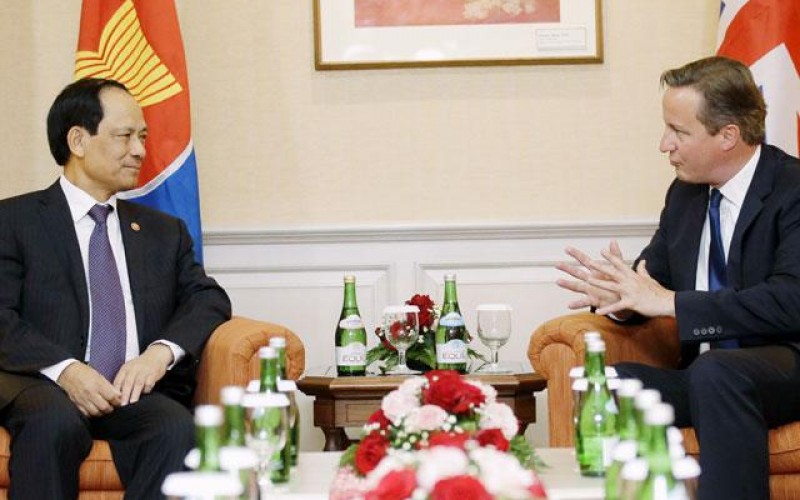 David Cameron Seeks Business Opportunities in Southeast Asia