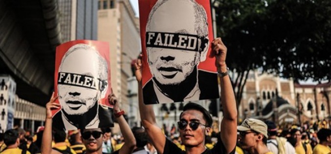 Malaysian prime minister weathers ‘people power’ movement — for now
