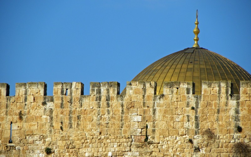 Israeli-Palestinian tensions threaten regional overspill