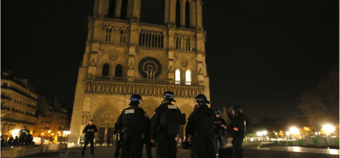 Four political risks following the terror attacks in Paris