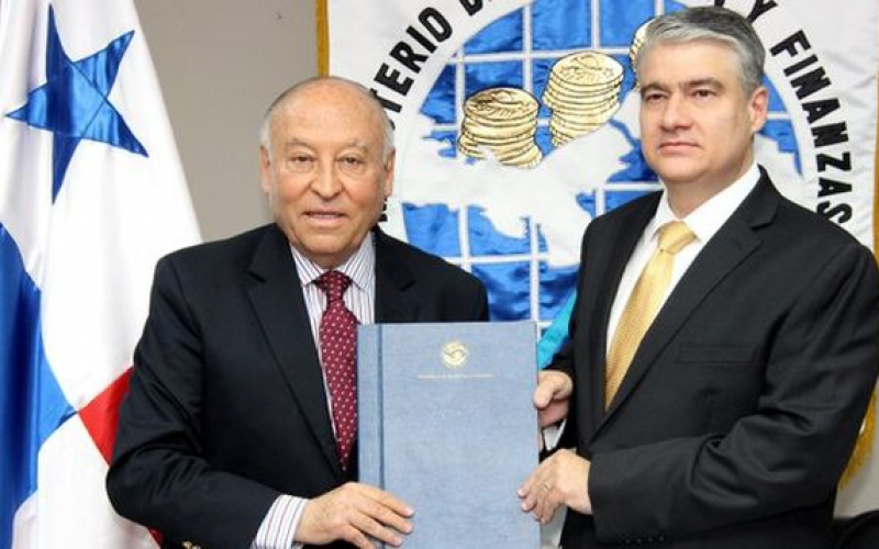 Ministro Dulcidio De La Guardia and Panama: Moving forward