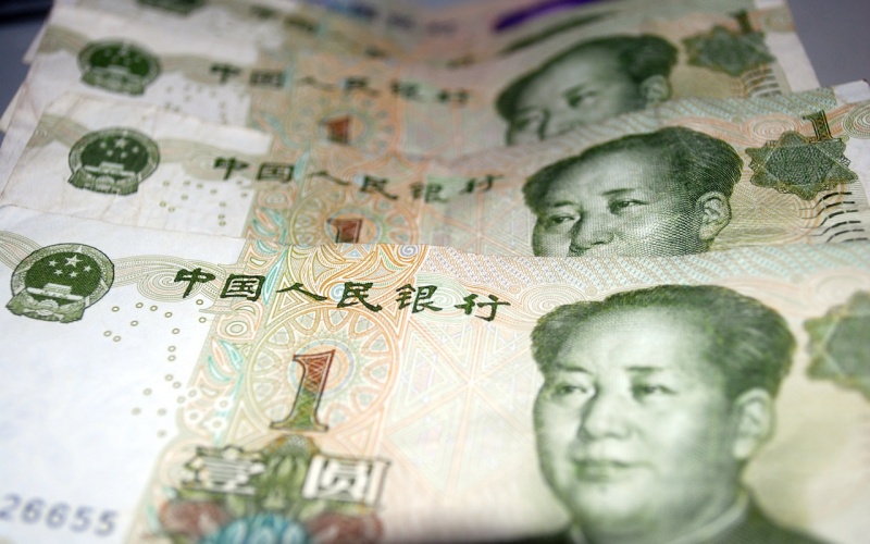 Chinese debt risks financial collapse