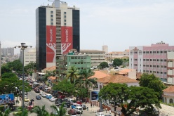 Will Angola pay back holders of its foreign currency debt?