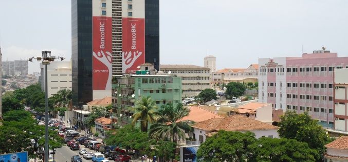 Will Angola pay back holders of its foreign currency debt?