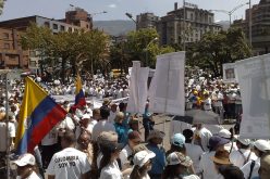 Will a peace agreement boost the Colombian economy?