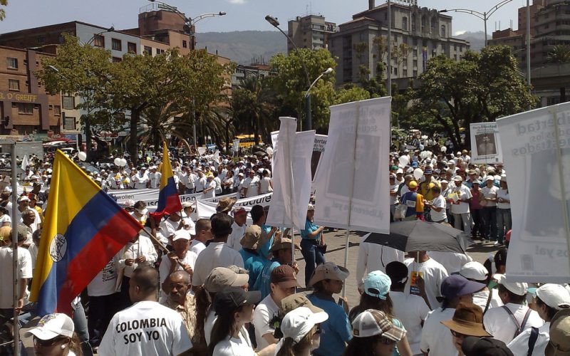 Will a peace agreement boost the Colombian economy?