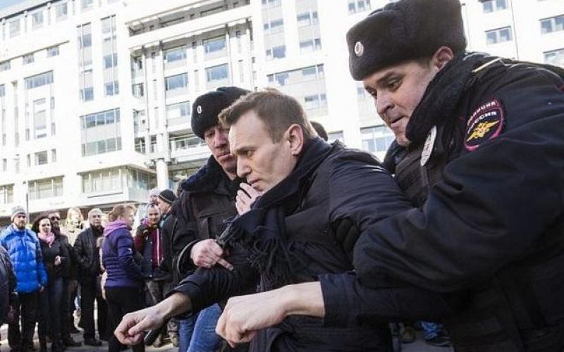 Putin’s failure to tackle corruption will be Navalny’s gain
