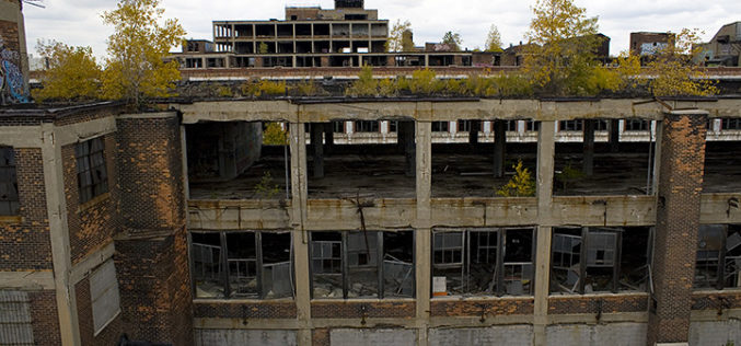 Book Review: “Janesville” holds lessons for both parties going into midterms