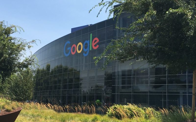 Internet Giants and Big Firms: Geopolitical dividends on the horizon?