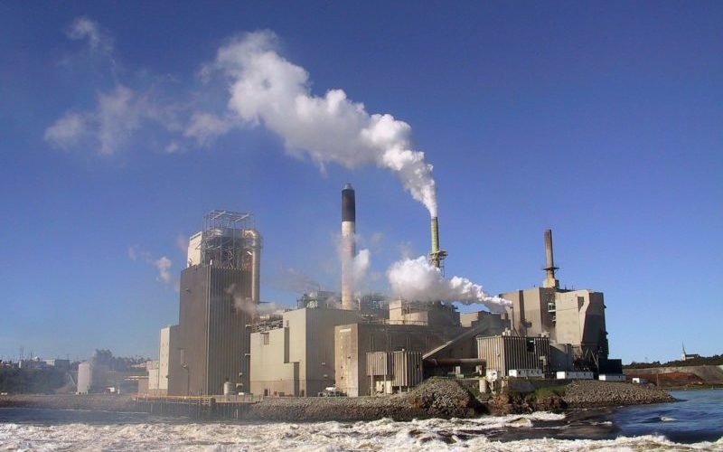 Canada: Environment and taxpayers face pollution threats