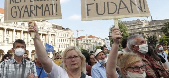 Hungarians protest encroaching Chinese Influence